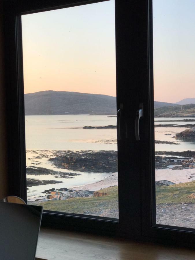 An Taigh Mor Bed & Breakfast Eriskay Eksteriør bilde